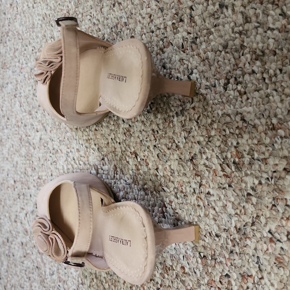 Laura Ashley size 9 sling back heel. - Picture 2 of 6